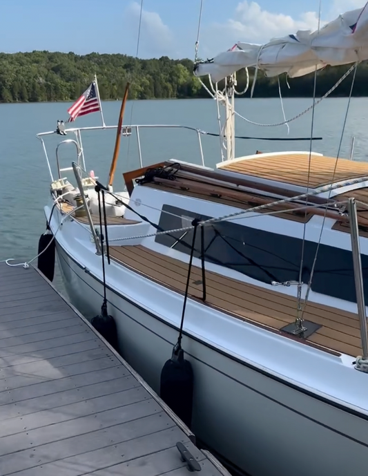 Customer Spotlight: Jon & Carrie Laidler – Real Sailors, Real Results with the Bison 4000A